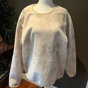 Lululemon Women's Cream Pullover Fleece